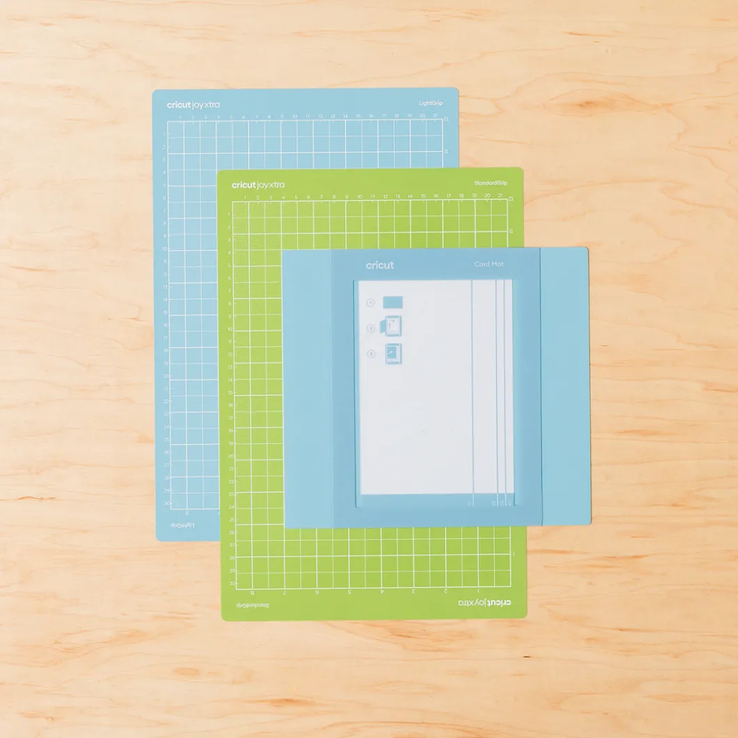 Tapis de découpe Standard Grip Cricut Joy Xtra™ 21,6 cm x 30,5 cm (8,5 po x 12 po)
