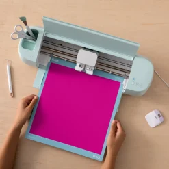 Thermocollant économique de 30,5 cm × 6 m (12 po × 20 pi), Magenta