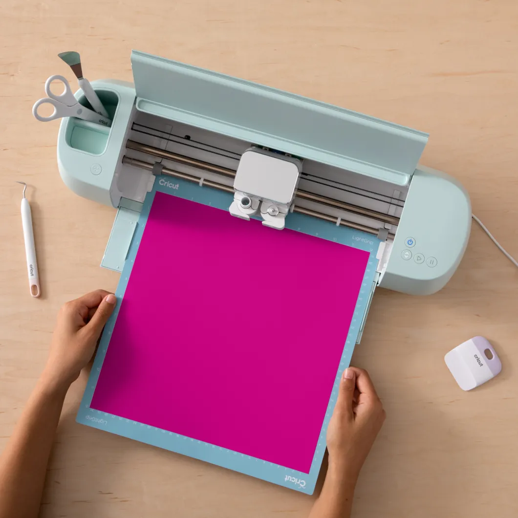 Thermocollant économique de 30,5 cm × 6 m (12 po × 20 pi), Magenta